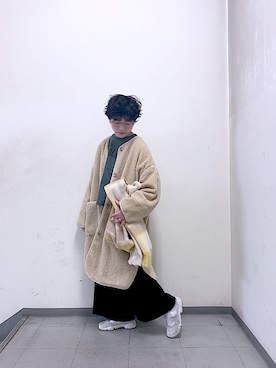 「コーデュロイパンツ」｜「アイテム（ノーカラーコート）」を使った、kahoさん（レディース・154cm）の秋コーディネート