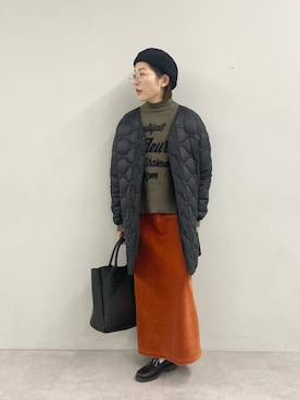 「ロゴニット」｜「アイテム（ダウンジャケット/コート）」を使った、kahoさん（レディース・154cm）の冬コーディネート