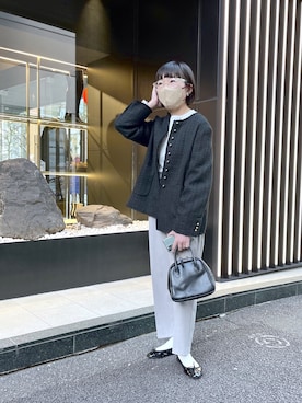 「ノーカラー」｜「アイテム（スラックス）」を使った、kahoさん（レディース・154cm）の春コーディネート