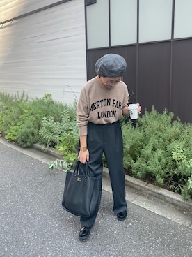 「ロゴニット」｜「アイテム（スラックス）」を使った、kahoさん（レディース・154cm）の秋コーディネート