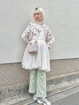 「merry jenny（メリージェニー）のfrillリブタートルニットtops（ニット/セーター、ホワイト系）」を使った、ﾅﾂｷさん（レディース・166cm）の秋コーディネート