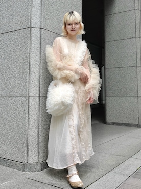 「merry jenny（メリージェニー）のスパンコールダンスシューズ（バレエシューズ、ゴールド系）」を使った、ﾅﾂｷさん（レディース・166cm）の春コーディネート