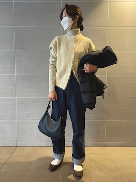 「タートルネック」｜「アイテム（デジタル腕時計）」を使った、Benicoさん（レディース・160cm）の冬コーディネート