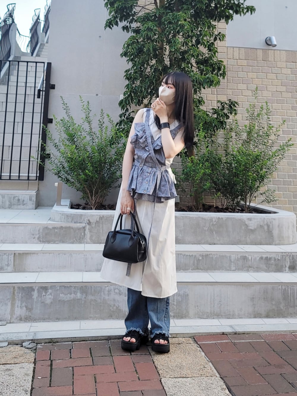 AKIKOAOKI（アキコアオキ）の「Hera エプロントップス（）」 - WEAR