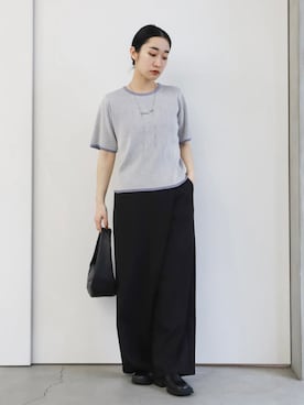 「ラップパンツ」｜「アイテム（スラックス）」を使った、SELECT MOCA SNAPさん（レディース・162cm）の春コーディネート