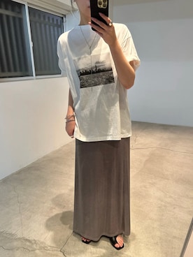 「select MOCA by son（セレクトモカバイソン）のアイテム（Tシャツ/カットソー）」を使った、SELECT MOCA SNAPさん（レディース・162cm）の春コーディネート