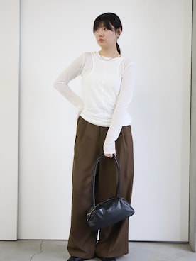 「select MOCA by son（セレクトモカバイソン）のアイテム（スラックス）」を使った、SELECT MOCA SNAPさん（レディース・158cm）の春コーディネート