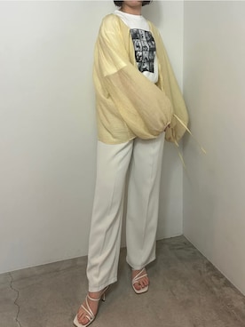 「袖ボリューム」｜「アイテム（スラックス）」を使った、SELECT MOCA SNAPさん（レディース・162cm）の春コーディネート