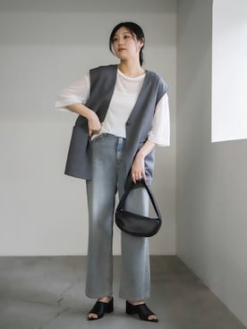 「select MOCA by son（セレクトモカバイソン）のアイテム（ベスト）」を使った、SELECT MOCA SNAPさん（レディース・162cm）の春コーディネート