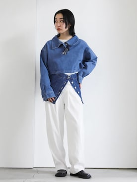 「24ssトレンド」｜「アイテム（スリッポン）」を使った、SELECT MOCA SNAPさん（レディース・162cm）の冬コーディネート