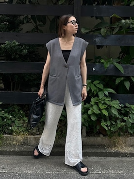 「select MOCA by son（セレクトモカバイソン）のアイテム（ベスト）」を使った、SELECT MOCA SNAPさん（レディース・162cm）の夏コーディネート