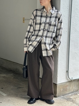 「アイテム（スリッポン）」を使った、SELECT MOCA SNAPさん（骨格ナチュラル・レディース・160cm）の秋コーディネート