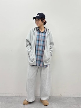 「JEANASIS（ジーナシス）のアイテム（パンツ）」を使った、ちゃやかさん（レディース・168cm）の冬コーディネート