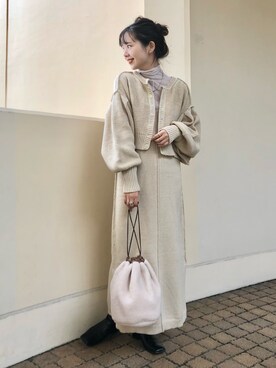 「Kastane（カスタネ）の【SETアイテム】クロップドカーディガン×ワンピースSET（ワンピース）」を使った、MihoUesugiさん（レディース・154cm）の冬コーディネート