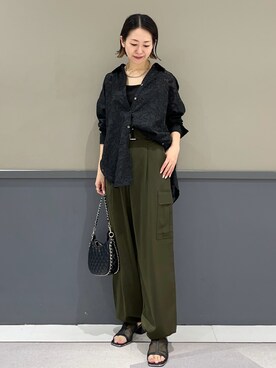 「YECCA VECCA（イェッカヴェッカ）のアイテム（パンツ）」を使った、k..さん（レディース・157cm）の春コーディネート