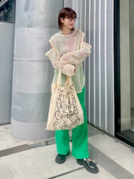 「IDEE（イデー）のアイテム（バッグ）」を使った、高千 真穂さん（レディース・165cm）の夏コーディネート