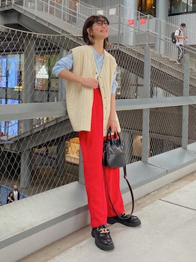 「select MOCA（セレクトモカ）のアイテム（ノーカラーコート）」を使った、高千 真穂さん（レディース・165cm）の春コーディネート