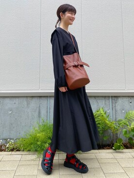 「Alia（アリア）のアイテム」を使った、高千 真穂さん（レディース・165cm）の夏コーディネート