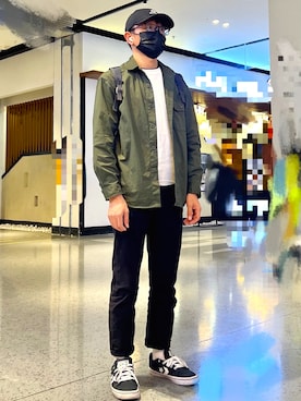 「CONVERSE（コンバース）のアイテム（帽子）」を使った、Eric Honさん（メンズ・168cm）の冬コーディネート