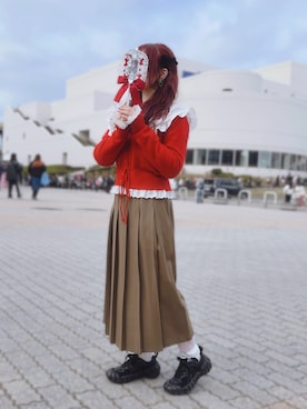「GU（ジーユー）のアイテム（スカート、ブラウン系）」を使った、🦀さん（レディース・161cm）の夏コーディネート