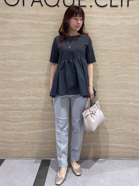 「OPAQUE.CLIP（オペークドットクリップ）のペプラムドッキングカットソー【洗濯機OK】（Tシャツ/カットソー、グレー系）」を使った、みやさん（レディース・162cm）の春コーディネート