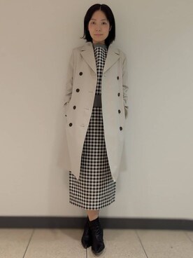 「アイテム（トレンチコート、グレー系）」を使った、Ayaさん（レディース・165cm）の冬コーディネート