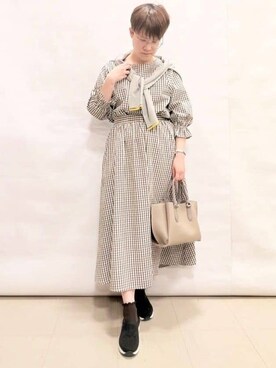 「SHOO・LA・RUE（シューラルー）の【洗濯機可/S-LL】配色がコーデのアクセントに レイヤード風クルーカーディガン（カーディガン/ボレロ、グレー系）」を使った、natsushoola727さん（レディース・162cm）の春コーディネート