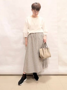 「SHOO・LA・RUE（シューラルー）の【2点セット/7分袖】ランタンスリーブで女性らしい インせず着られる ネックレス付きブラウス（シャツ/ブラウス、ホワイト系）」を使った、natsushoola727さん（レディース・162cm）の春コーディネート
