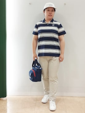 「adabat（アダバット）のラウンディッシュキャップ（キャップ、ホワイト系）」を使った、とみーさん（レディース・155cm）の夏コーディネート