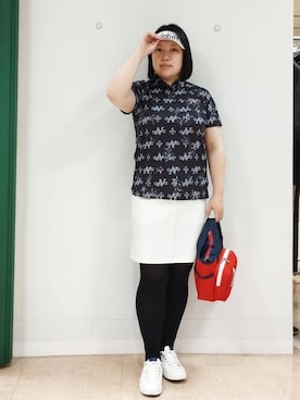 「adabat（アダバット）の【新レーベル ADABAT NAVY】サンデーズバイザー（サンバイザー、ホワイト系）」を使った、とみーさん（レディース・155cm）の春コーディネート
