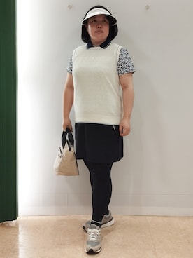 「adabat（アダバット）のUVクリップバイザー（サンバイザー、ホワイト系）」を使った、とみーさん（レディース・155cm）の秋コーディネート
