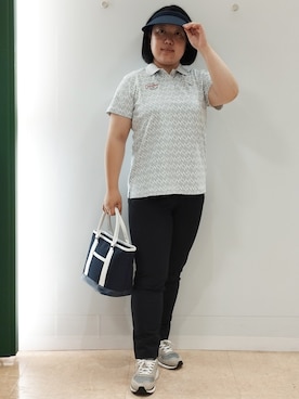 「adabat（アダバット）の【ADABAT NAVY】トリコ船形カートバッグ（トートバッグ、ブルー系）」を使った、とみーさん（レディース・155cm）の秋コーディネート