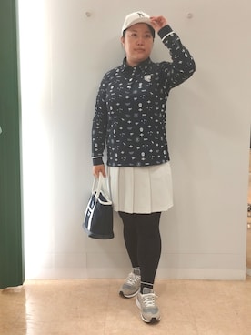 「adabat（アダバット）の【ADABAT NAVY】サルーキキャップ（キャップ、ホワイト系）」を使った、とみーさん（レディース・155cm）の秋コーディネート