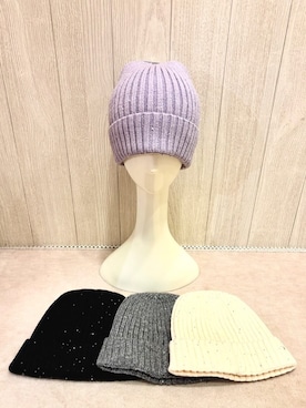 「アイテム（ニットキャップ/ビーニー、パープル系）」を使った、Nさん（レディース・160cm）の秋コーディネート
