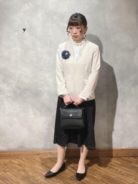 「SHOO・LA・RUE（シューラルー）の◆【S-3L/洗える/通勤】ダブルクロス Vネックジャケット【CIRCRIC】（ノーカラージャケット、ベージュ系）」を使った、shellさん（レディース・152cm）の春コーディネート