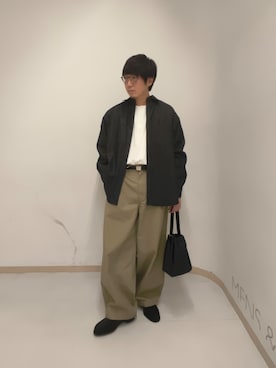 「tk.TAKEO KIKUCHI（ティーケータケオキクチ）のアイテム（バッグ）」を使った、サクライさん（メンズ・172cm）の秋コーディネート