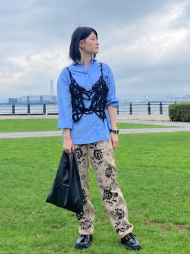 「a.v.v（アーヴェヴェ）のアイテム」を使った、pomezzaさん（レディース・158cm）の秋コーディネート