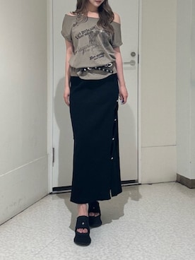 「EVRIS（エヴリス）のアイテム（トップス）」を使った、山口葵さん（レディース・160cm）の夏コーディネート