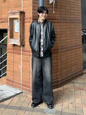 「アイテム（ライダースジャケット）」を使った、Mahiroさん（メンズ・175cm）の冬コーディネート