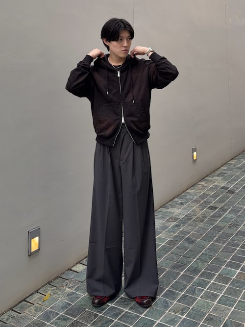 Two tuck wide straight slacks / 2タックワイドストレートスラックス