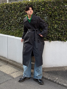 「Dr. Martens（ドクターマーチン）の《Dr.Martens》ARCHIVE 2046（ローファー、ブラック系）」を使った、井上真宏さん（メンズ・175cm）の冬コーディネート