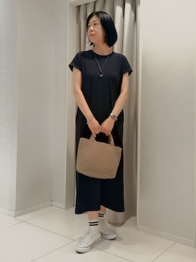 「UNTITLED（アンタイトル）の【接触冷感/UVカット/遮熱/抗菌防臭】ライトプレーティングワンピース（ワンピース、ブラック系）」を使った、world20001537さん（レディース）の夏コーディネート