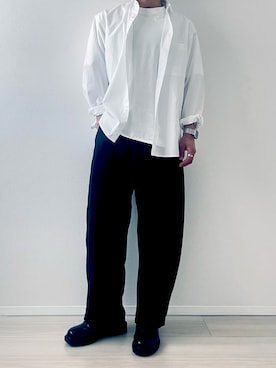 「UNIQLO（ユニクロ）のアイテム（シャツ/ブラウス、ホワイト系）」を使った、MiYaさん（メンズ・170cm）の春コーディネート
