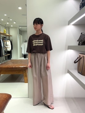 「URBAN RESEARCH（アーバンリサーチ）のシアープリントカラーTシャツ（Tシャツ/カットソー、ブラウン系）」を使った、noeさん（レディース・151cm）の夏コーディネート