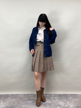 「NICOLE CLUB（ニコル　クラブ）の【ZELDA】ヴィンテージライク柄ブラウス（シャツ/ブラウス、ベージュ系）」を使った、ZELDA/ゼルダ snapさん（レディース・160cm）の春コーディネート