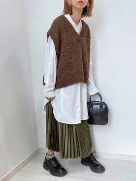 「DHOLIC STYLE（ディーホリックスタイル）のアイテム（ベスト）」を使った、kuuuuraさん（レディース・158cm）の秋コーディネート