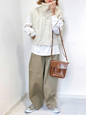 「DHOLIC STYLE（ディーホリックスタイル）のアイテム（ベスト）」を使った、kuuuuraさん（レディース・158cm）の秋コーディネート