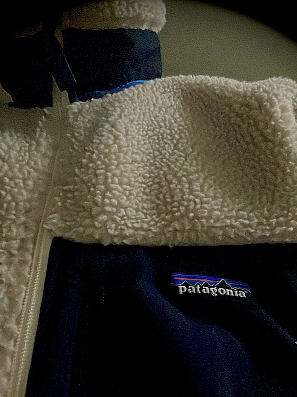 「オーバーサイズ、チョコ色に染まれ、休日コーデ、patagonia、アウトドアスタイル」｜「patagoniaのパタゴニア PATAGONIA メンズ フリース ジャケット 23056＜Men's Classic Retro-X Jacket メンズ クラシック レトロX ジャケット＞（その他アウター、ホワイト系）」を使った、ζζζζさん（メンズ・168cm）の冬コーディネートの1枚目の写真