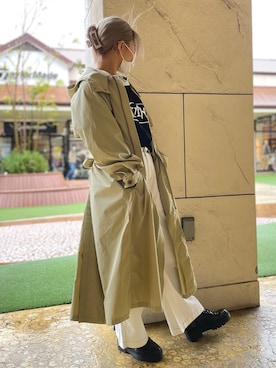 「AVIREX（アヴィレックス）のアイテム（トレンチコート）」を使った、Reinaさん（レディース・155cm）の春コーディネート