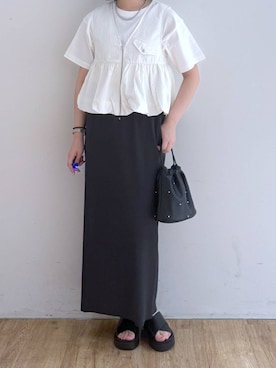 「アイテム（Tシャツ/カットソー）」を使った、佐藤静香さん（レディース・159cm・10代）の夏コーディネート